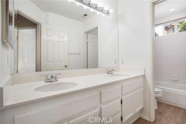 Detail Gallery Image 14 of 19 For 4 Argento, Mission Viejo,  CA 92692 - 4 Beds | 3 Baths