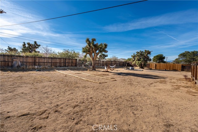 Detail Gallery Image 30 of 34 For 58387 Carlyle Dr, Yucca Valley,  CA 92284 - 3 Beds | 2/1 Baths