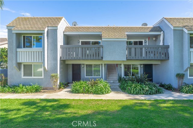 Front Image Thumbnail for CROC26053224