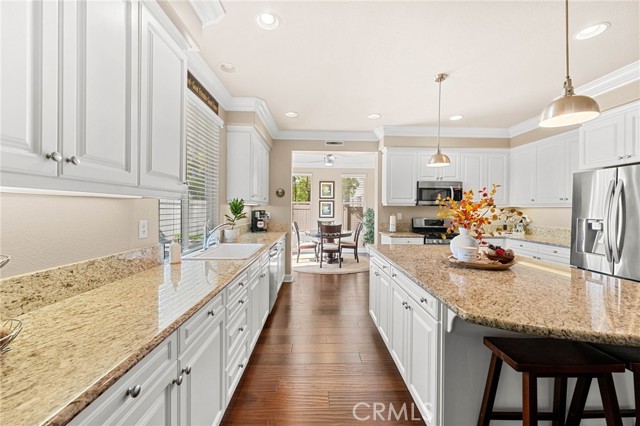 40026 Stowe Road, Temecula CA: https://media.crmls.org/medias/c0b4eb4c-1b5d-49ca-9ec0-78be4b8e8aab.jpg