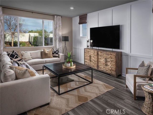 Detail Gallery Image 6 of 21 For 912 Lumia Cir, Redlands,  CA 92374 - 5 Beds | 3/1 Baths