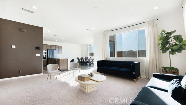 Detail Gallery Image 5 of 36 For 4774 Albatross, Perris,  CA 92571 - 4 Beds | 2/1 Baths