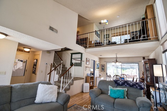 11341 Glamis Street photo 3