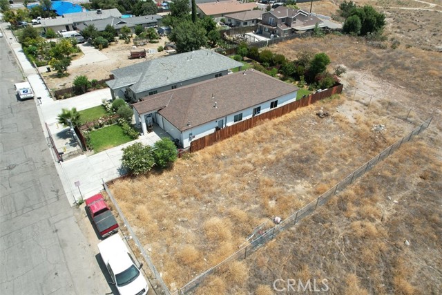 970 South Florez Street, Colton CA: https://media.crmls.org/medias/c0ba4d0a-b7df-4af8-a8b1-6a2393d299b7.jpg