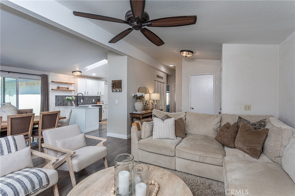 27568 Ruby Lane