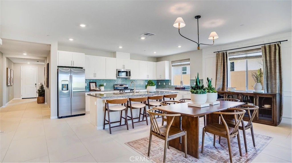 17561 Bassets Street