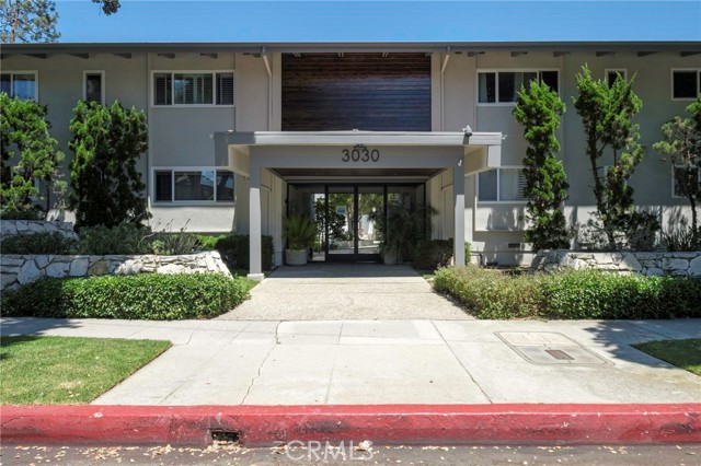 3030 Merrill Drive, Torrance, California 90503, 2 Bedrooms Bedrooms, ,2 BathroomsBathrooms,Condominium,For Sale,Merrill,SB24142288