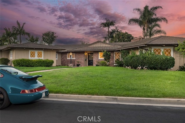 Image 47 of 53 For 1430 La Perla Avenue