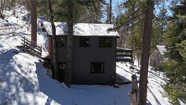 Detail Gallery Image 26 of 31 For 2484 Pine Dr, Running Springs,  CA 92382 - 2 Beds | 1 Baths