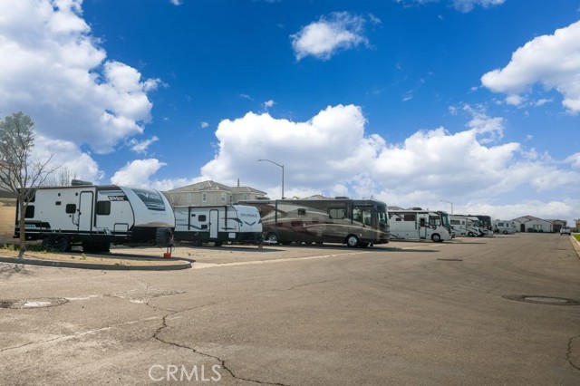 Detail Gallery Image 37 of 38 For 869 Grace Dr, Los Banos,  CA 93635 - 2 Beds | 2 Baths