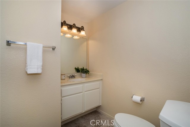 Detail Gallery Image 38 of 73 For 25120 Steinbeck Ave a,  Stevenson Ranch,  CA 91381 - 3 Beds | 2/1 Baths
