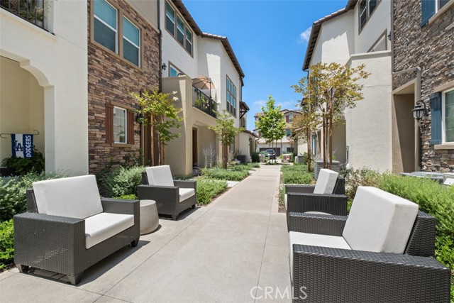 Image 2 of 51 For 242 Niebla Ln