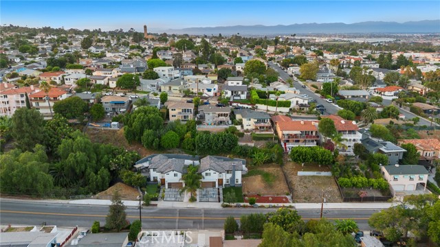 1174 W 6th Street, San Pedro CA: https://media.crmls.org/medias/c0bffb89-86e9-46e0-87b1-040be09b536b.jpg