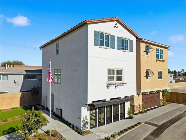 Front Image Thumbnail for CRIV26038270