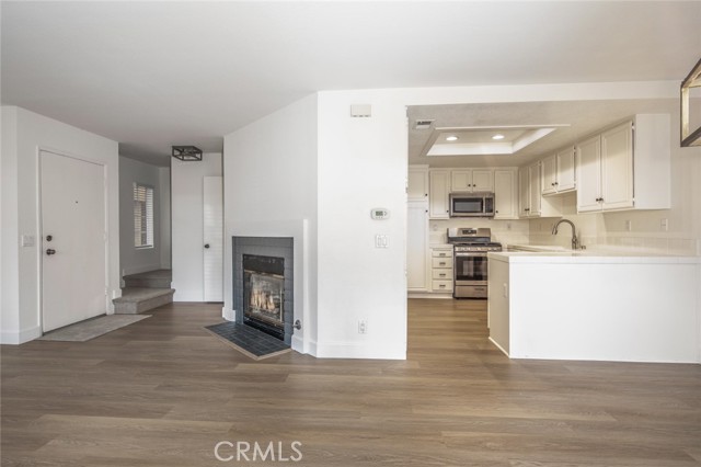 21216 Jasmines Way, Lake Forest CA: https://media.crmls.org/medias/c0c0e721-122e-4d4a-ba6f-6cb5661158c8.jpg