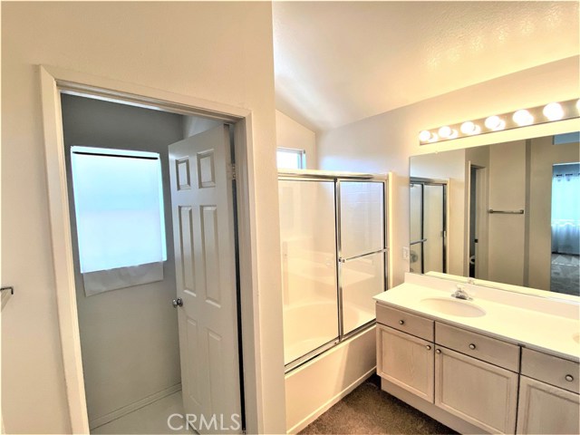 Detail Gallery Image 32 of 45 For 934 Primrose Ln, Corona,  CA 92878 - 4 Beds | 2/1 Baths