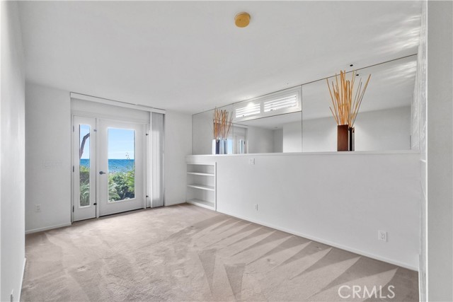 537 Dunnegan Place, Laguna Beach CA: https://media.crmls.org/medias/c0c10337-d8ba-4568-8d7b-b4a32711854f.jpg
