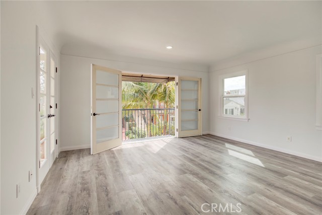 Detail Gallery Image 15 of 26 For 333 5th St, Manhattan Beach,  CA 90266 - 3 Beds | 2/1 Baths