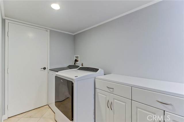 25701 Minoa Drive, Mission Viejo CA: https://media.crmls.org/medias/c0c170e5-be9c-4098-8f75-f78f7b720e1a.jpg