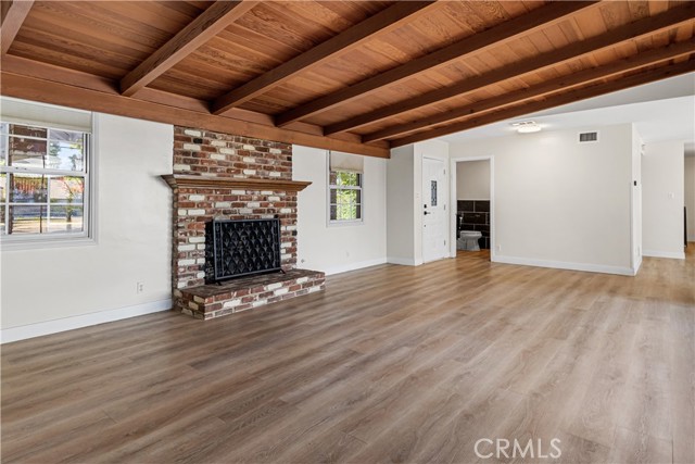 Detail Gallery Image 5 of 47 For 17361 Parthenia, –,  CA 91325 - 5 Beds | 4 Baths