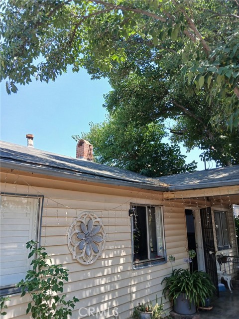 34772 Avenue H, Yucaipa CA: https://media.crmls.org/medias/c0c356e4-0fa2-4ce6-9b79-c9ec01bc3b05.jpg
