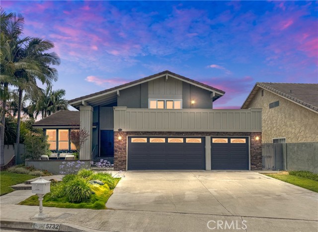 5732 Anthony Ave, Garden Grove CA: https://media.crmls.org/medias/c0c3bd2f-fb6f-4da8-bb3a-e7273cbc84de.jpg