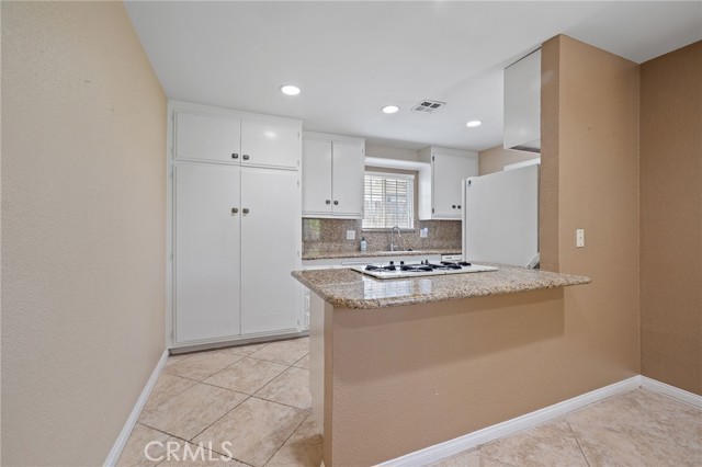 16409 Amber Valley Drive, Whittier CA: https://media.crmls.org/medias/c0c42ff5-cb60-406f-bc7a-939c312c68fa.jpg