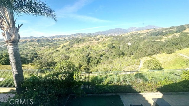 Detail Gallery Image 2 of 28 For 11 Arboleda, Rancho Santa Margarita,  CA 92688 - 3 Beds | 2/1 Baths