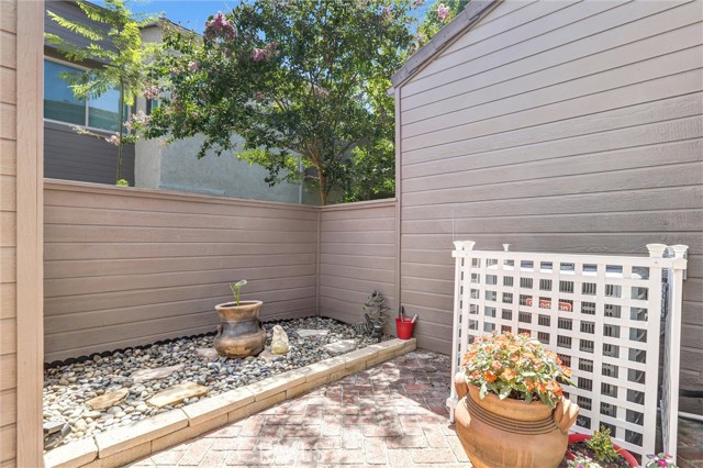 73 Via Colinas, Thousand Oaks CA: https://media.crmls.org/medias/c0c54f75-df2a-43ea-af80-dcf08e34de69.jpg