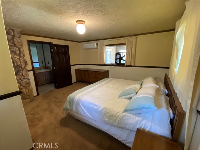 42060 Parkmont Drive, Quartz Hill CA: https://media.crmls.org/medias/c0c5d04f-1e37-4f2c-bcbf-409c3f536ed0.jpg