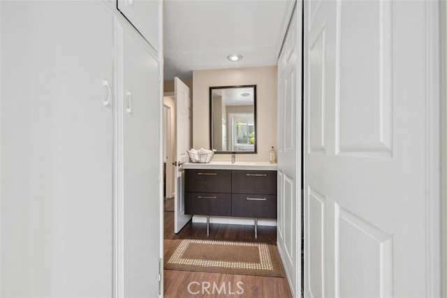 Detail Gallery Image 25 of 35 For 665 via Los Altos a,  Laguna Woods,  CA 92637 - 2 Beds | 2 Baths