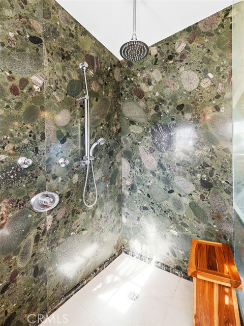 1624 Arboles Drive, Glendale CA: https://media.crmls.org/medias/c0c86271-73dd-475f-9fa9-85644e685821.jpg