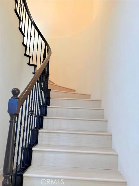 Detail Gallery Image 13 of 36 For 564 via Pueblo, Riverside,  CA 92507 - 3 Beds | 3/1 Baths