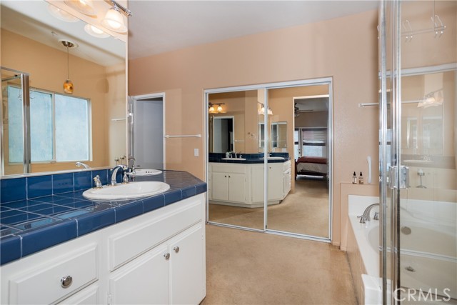 31343 Tulette, Winchester CA: https://media.crmls.org/medias/c0ca6b00-9b42-4ca8-ab63-dd539f01bc0a.jpg