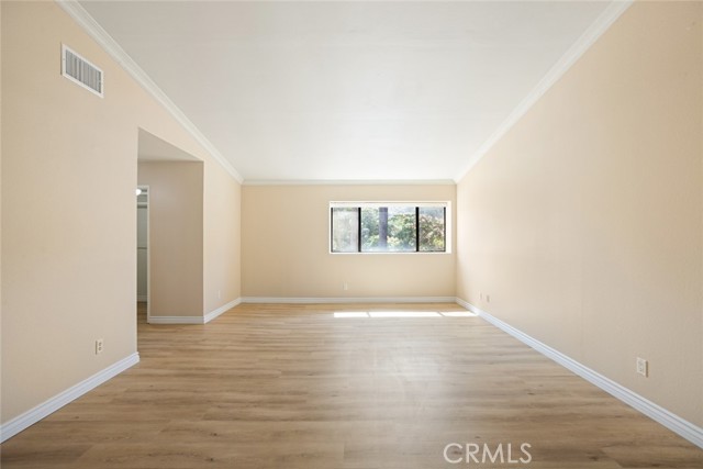 963 Dare Court, Diamond Bar CA: https://media.crmls.org/medias/c0cbbc40-c434-4473-8364-b60aea5601a2.jpg