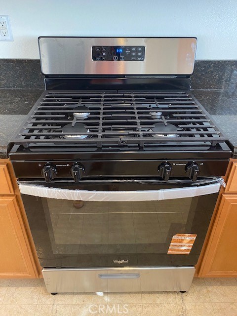 Detail Gallery Image 5 of 20 For 15052 Mateo Prado, Victorville,  CA 92394 - 2 Beds | 2 Baths