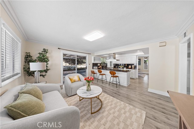 Detail Gallery Image 16 of 33 For 2118 Tierra Loma, Diamond Bar,  CA 91765 - 5 Beds | 3 Baths