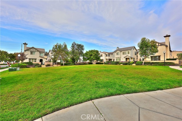 Detail Gallery Image 31 of 36 For 858 Calaveras, Corona,  CA 92878 - 4 Beds | 2/1 Baths