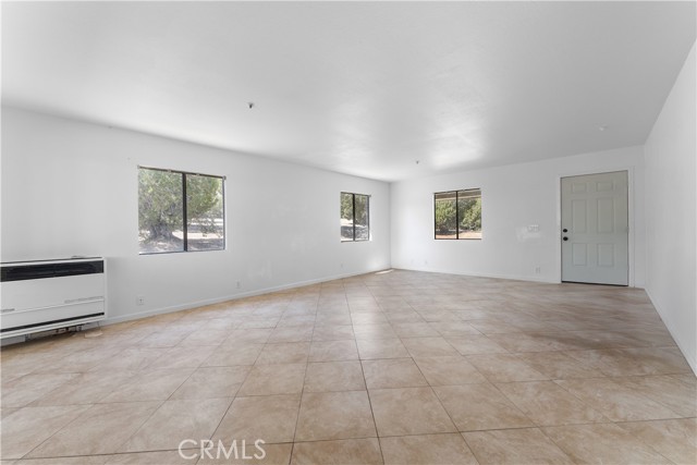 29405 123rd E Street, Pearblossom CA: https://media.crmls.org/medias/c0cccbdc-3e84-4555-a889-1556b254f716.jpg