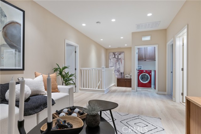 Detail Gallery Image 22 of 24 For 21 Deergrass, Irvine,  CA 92618 - 4 Beds | 3 Baths