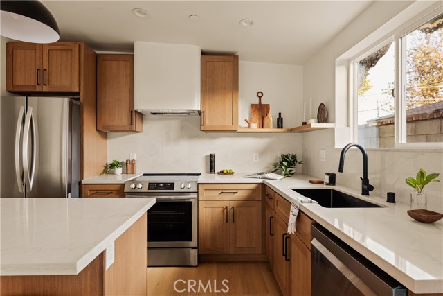 Detail Gallery Image 7 of 28 For 6441 Satsuma Ave, North Hollywood,  CA 91606 - – Beds | – Baths