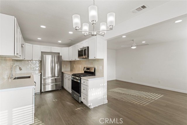 Detail Gallery Image 14 of 30 For 9219 Colorado Ave, Riverside,  CA 92503 - 3 Beds | 2 Baths