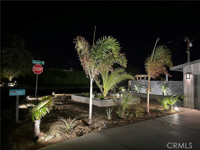 2890 N Biskra, Palm Springs, CA 92262