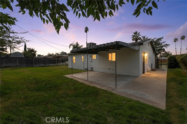 3551 Brynhurst Drive, Riverside CA: https://media.crmls.org/medias/c0ce82c2-c3a0-4a49-83cd-061f45139865.jpg