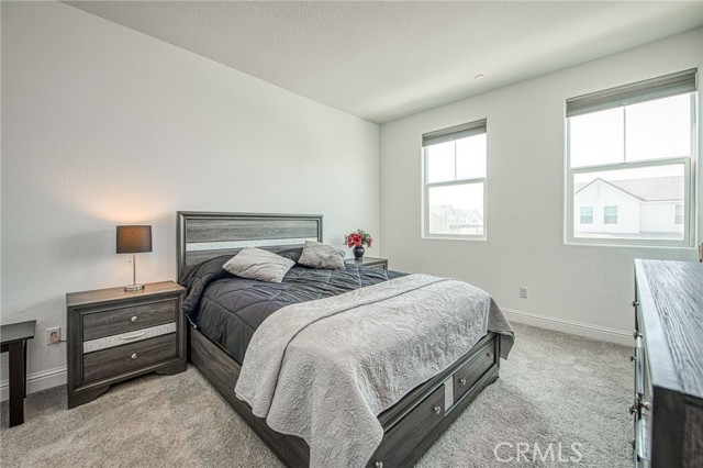 Detail Gallery Image 28 of 46 For 1817 N Phillip, Clovis,  CA 93619 - 5 Beds | 3/1 Baths