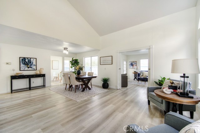 Detail Gallery Image 1 of 32 For 14 Fernwood Ct, Pittsburg,  CA 94565 - 4 Beds | 2/1 Baths