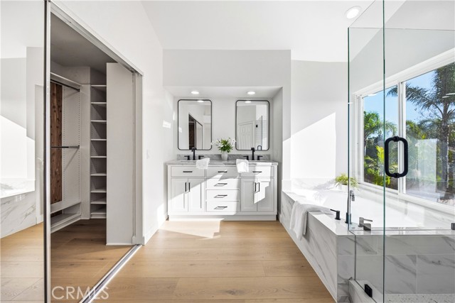 Detail Gallery Image 22 of 45 For 1394 La Culebra Cir, Camarillo,  CA 93012 - 4 Beds | 2/1 Baths