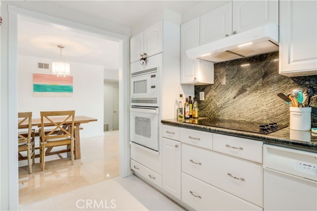 62 Aspen Way, Rolling Hills Estates, California 90274, 3 Bedrooms Bedrooms, ,2 BathroomsBathrooms,Residential,Sold,Aspen,SB22244010
