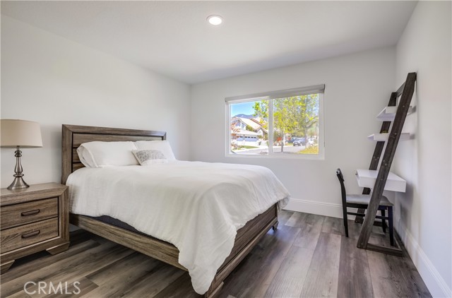 19416 Shadow Oak Drive, Lake Forest CA: https://media.crmls.org/medias/c0d0df65-5d1f-4537-98f1-8e4fc66bd1e5.jpg