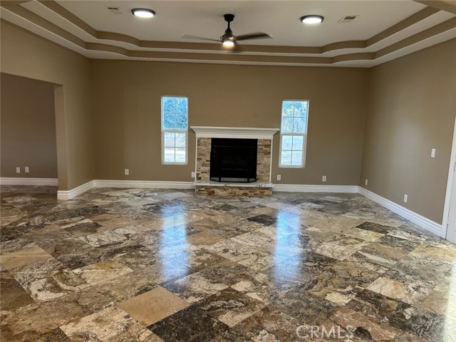 8138 Camelot Road, Riverside CA: https://media.crmls.org/medias/c0d12688-defd-42b5-be10-56a067dbd45c.jpg